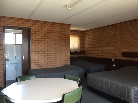 Deniliquin Motel - Tourism Gold Coast 13