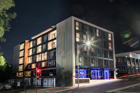 Studio 8 Residences - Adults Only - Tourism Gold Coast 0