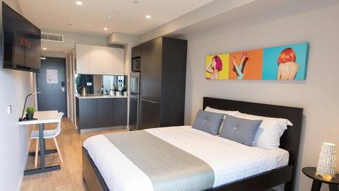 Studio 8 Residences - Adults Only - Tourism Gold Coast 1