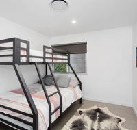 Modern guest house - Gold Coast