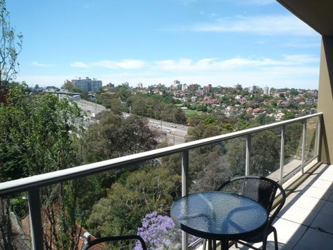 Wyndel Apartments North Sydney - Harbour Watch - Tourism Gold Coast 3