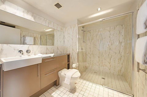 Wyndel Apartments North Sydney - Harbour Watch - Tourism Gold Coast 5