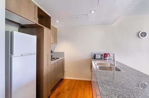 Wyndel Apartments North Sydney - Harbour Watch - Tourism Gold Coast 10