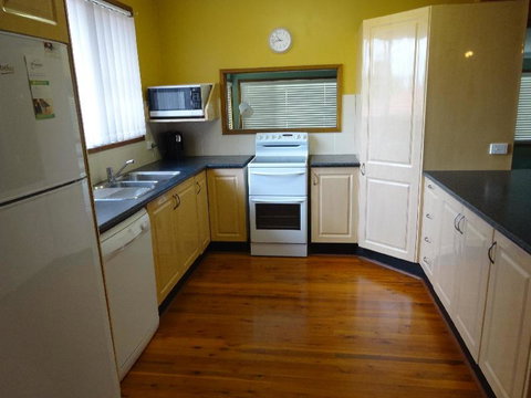 Pinny Paradise - Gold Coast 2