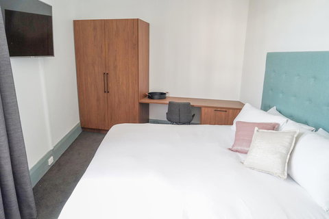 Oasis On Beamish Hotel - Gold Coast 15