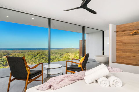 Sundays At Byron - Tourism Gold Coast 0