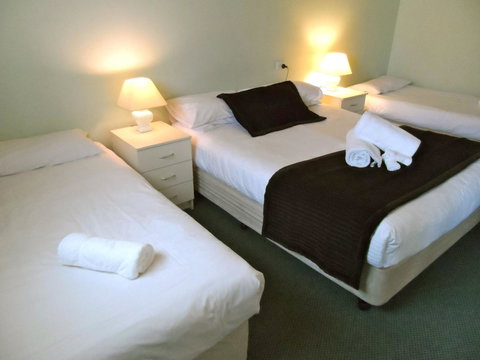 Panorama Bathurst - Tourism Gold Coast 38