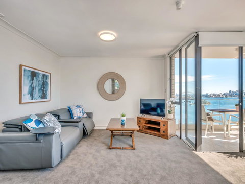 Panoramic Harbour Views And Unbeatable Comfort - Gold Coast 2