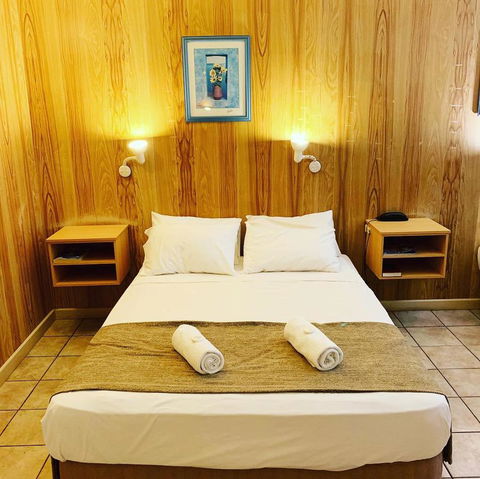 Pine Tree Motel - Tourism Gold Coast 22