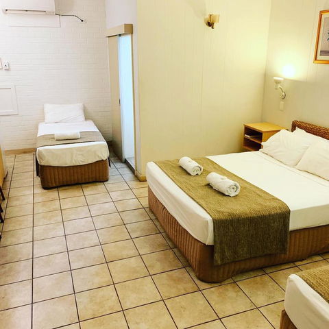 Pine Tree Motel - Tourism Gold Coast 23