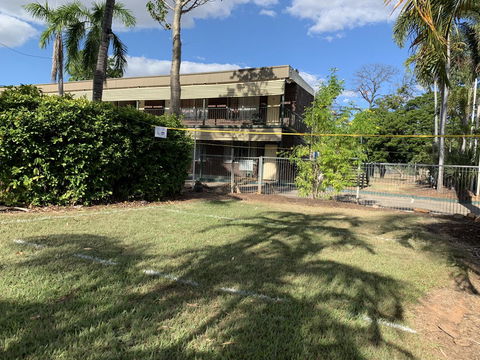Pine Tree Motel - Tourism Gold Coast 6