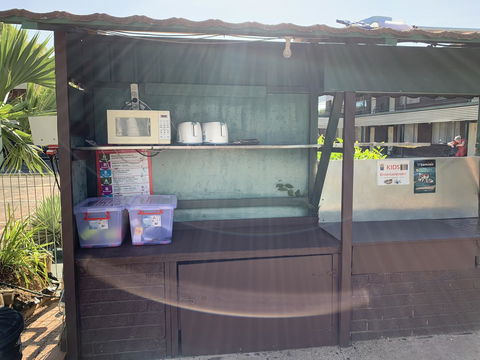 Pine Tree Motel - Tourism Gold Coast 5