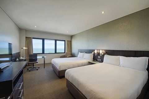 Hilton Darwin - Tourism Gold Coast 14