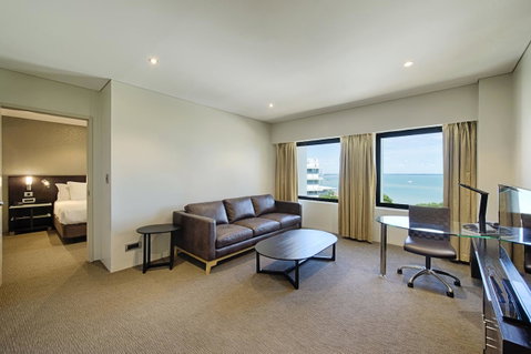 Hilton Darwin - Tourism Gold Coast 12