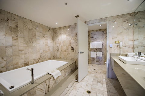 Hilton Darwin - Tourism Gold Coast 35