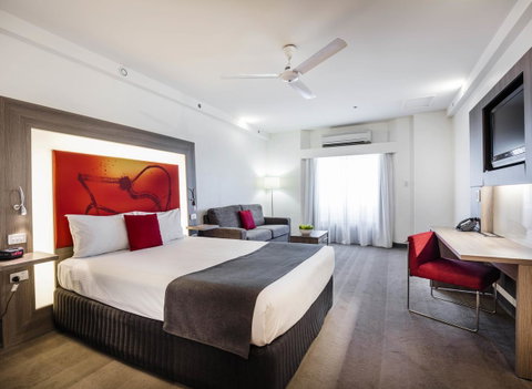 Novotel Darwin CBD - Tourism Gold Coast 12