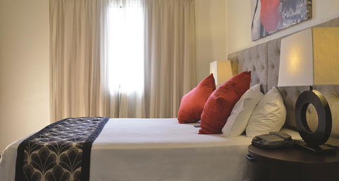 Metro Advance Apartments & Hotel - Tourism Gold Coast 0