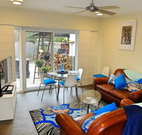 Rock Wallaby - Tourism Gold Coast