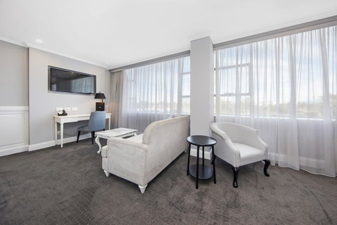 Canberra Rex Hotel - Tourism Gold Coast 31