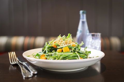 Novotel Canberra - Tourism Gold Coast 29