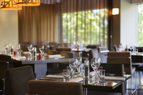 Novotel Canberra - Tourism Gold Coast 12