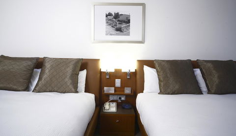 Novotel Canberra - Tourism Gold Coast 18