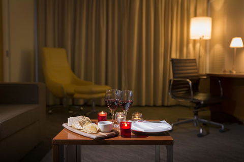 Novotel Canberra - Tourism Gold Coast 42