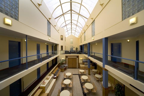 Madison Capital Executive Apartments - Tourism Gold Coast 2
