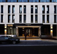 Burbury Hotel - Tourism Gold Coast