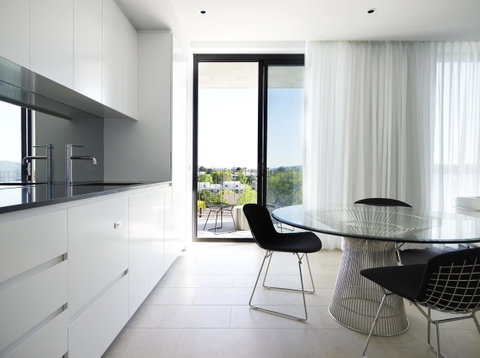 Burbury Hotel - Tourism Gold Coast 25