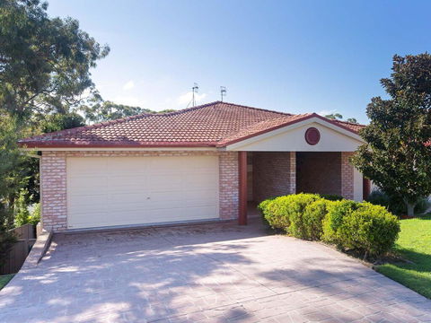 Bonito At Bagnalls Beach' 1/6 Bonito Street - Pet Friendly, Air Conditioning - Tourism Gold Coast 3