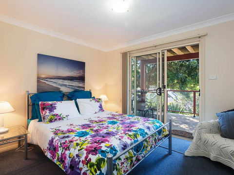 Bonito At Bagnalls Beach' 1/6 Bonito Street - Pet Friendly, Air Conditioning - Tourism Gold Coast 1