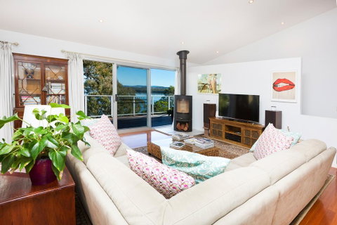 Booti Booti Lakehouse - Tourism Gold Coast 0