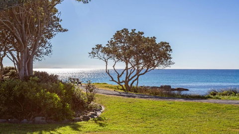 Boulevarde 2 - Pebbly Beach - Tourism Gold Coast 2