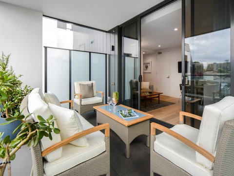 Boutique Stays - The Lincoln, South Yarra Apartment - Tourism Gold Coast 1