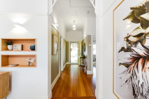 Boutique Stays - The Veronica - Tourism Gold Coast 2