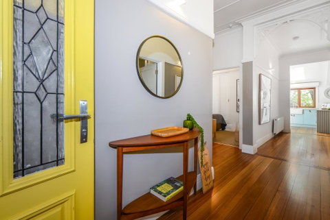 Boutique Stays - The Veronica - Tourism Gold Coast 1