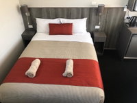 Book Cootamundra Accommodation Vacations Tourism Gold Coast Tourism Gold Coast