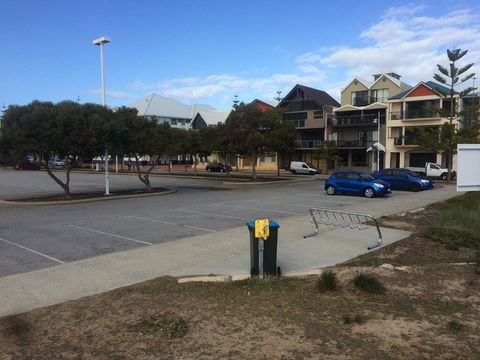 Breakwater Short Stay - Tourism Gold Coast 1