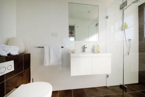 Breathtaking 1 Bedroom NB98 - Tourism Gold Coast 2