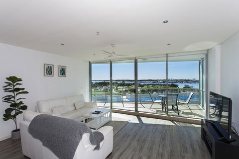 Brighton Shores - Tourism Gold Coast 0