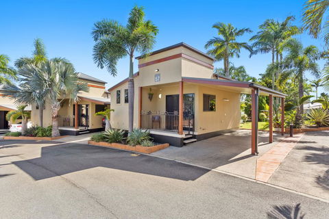 Brisbane Holiday Village - Tourism Gold Coast 1