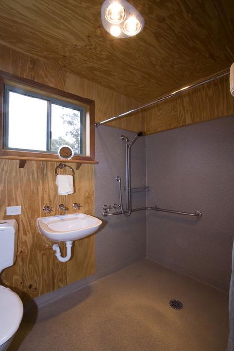 Brodribb River Rainforest Cabins - Cabin 3 - Tourism Gold Coast 3