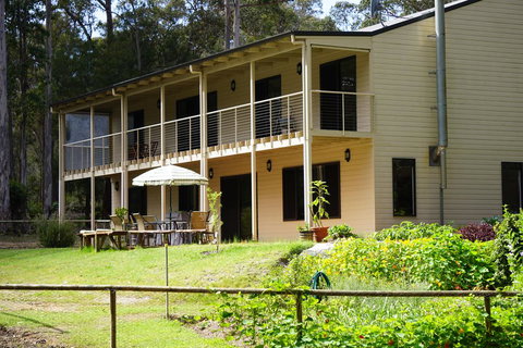 Broxholme B&B - Tourism Gold Coast 0