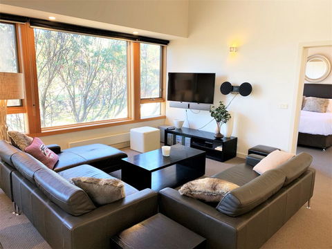 Buller Holidays Apartments - Tourism Gold Coast 3