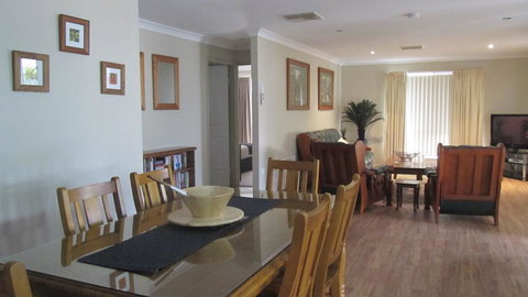 Bunya Vista Accommodation - Tourism Gold Coast 2