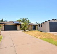 Burrum Paradsie Luxury Home - Tourism Gold Coast