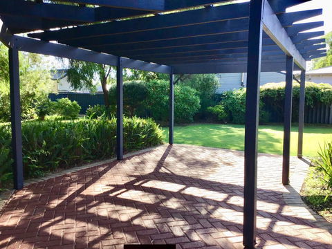 Bussell Retreat - Tourism Gold Coast 1
