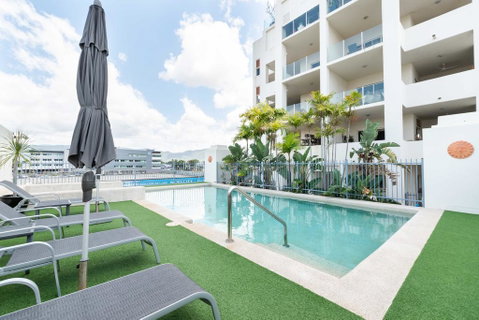 Cairns City Apartments - Tourism Gold Coast 2
