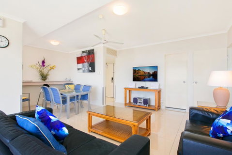 Cairns Ocean View Apartment - Tourism Gold Coast 2